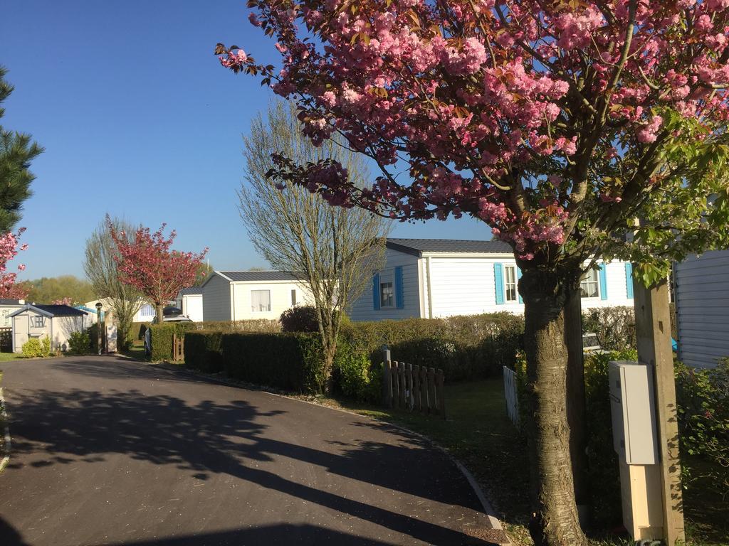 Camping Caravaning Les Cerisiers Berck Sur Mer Verton Zewnętrze zdjęcie